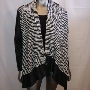 Zozo B&W Lightweight Cardigan NWT - L - B12